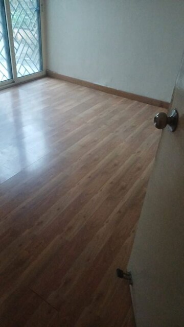 Room in 3 BHK Builder Floor at Puri Aman Vilas, Sector 89 – for Rent