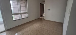 Room in 3 BHK Apartment at Rahul Downtown, Punawale – for Rent