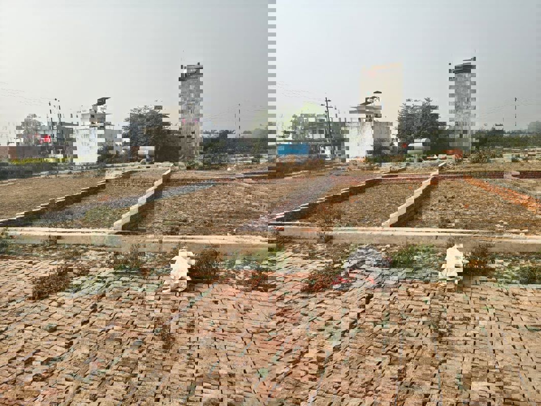 Plot For Sale in Manas Town