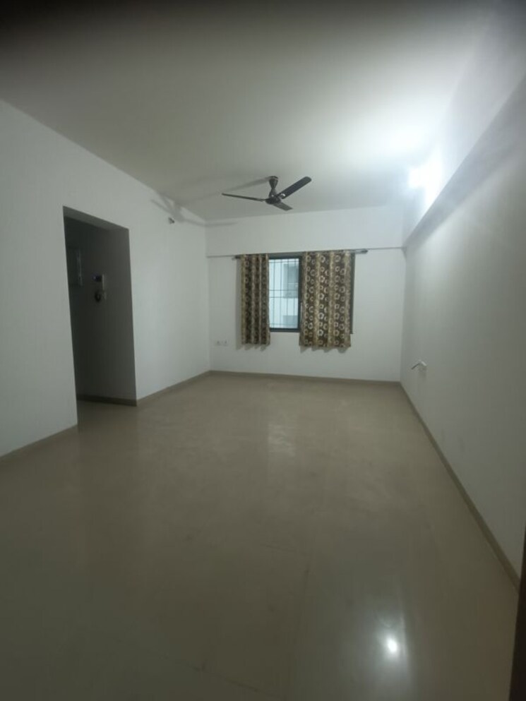 Room, panama-silver-stone 1.5 Bedroom 850 Sq.Ft. Apartment In Handewadi Pune 9924557