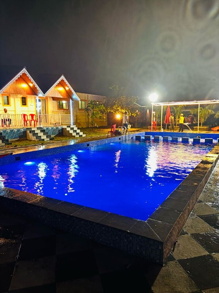 Swimming Pool, karjat 6+ Bedroom 4500000 Sq.Ft. Villa In Karjat Navi Mumbai 9924539