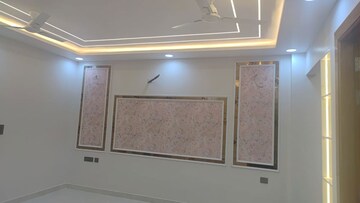 Furnished Amenities in 3 BHK Builder Floor at Sector 79 – for Sale