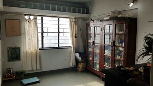 Room in 3 BHK Apartment at Kothrud – for Rent