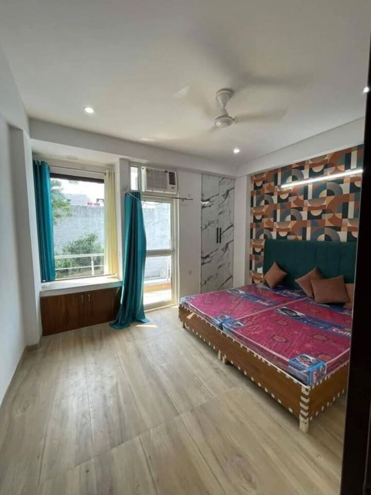 Bedroom, saket 1 Bedroom 600 Sq.Ft. Apartment In Saket Delhi 9924582