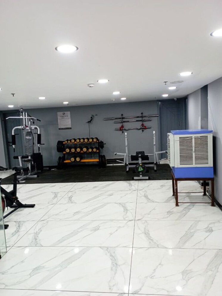  Parking, dlf-atria 1 Bedroom 650 Sq.Ft. Apartment In Dlf Phase ii Gurgaon 9924600