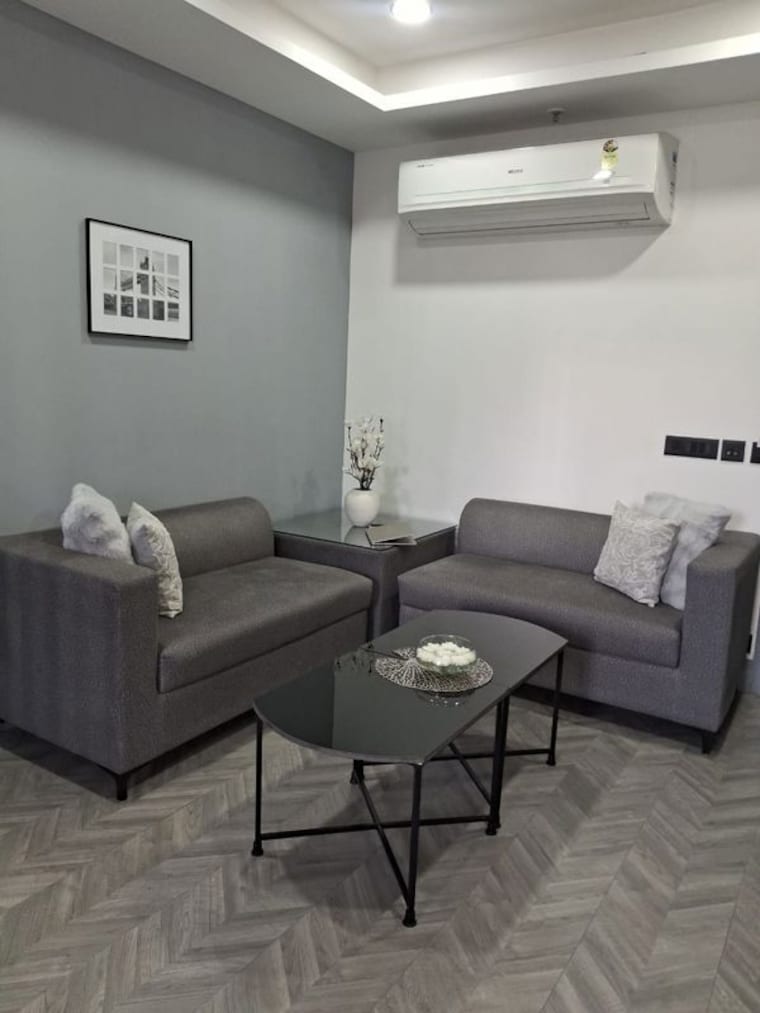 Living Room, dlf-atria 1 Bedroom 650 Sq.Ft. Apartment In Dlf Phase ii Gurgaon 9924600