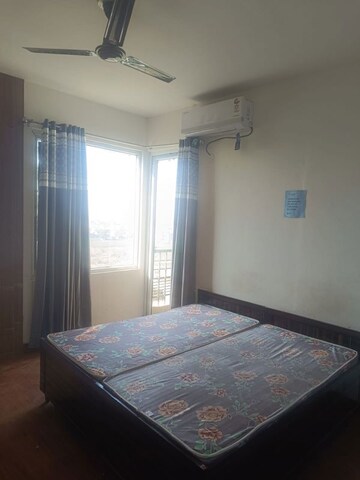 Bedroom in 2 BHK Apartment at The Address Mullanpur, North Mullanpur – for Rent
