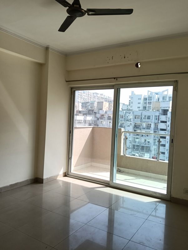 2 BHK + Study Room 881 Sq.Ft. Apartment in Gaurs Cascades