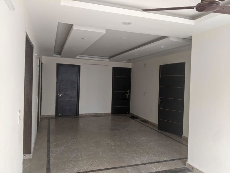 Room, smart-world-79 2.5 Bedroom 1677 Sq.Ft. Apartment In Sector 79 Gurgaon 9924678