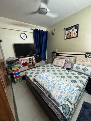 Bedroom in 2 BHK Apartment at Signature Global Andour Height, Sector 71 – for Sale