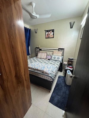 Furnished Amenities in 2 BHK Apartment at Signature Global Andour Height, Sector 71 – for Sale