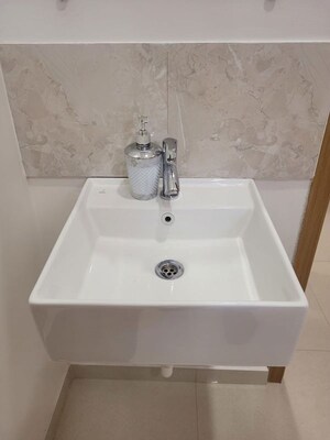 Bathroom in 4 BHK Apartment at Kumar Primeview, Hadapsar – for Sale