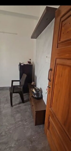 Room in 1 BHK Apartment at Hbr Layout – for Rent