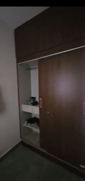 Room in 1 BHK Apartment at Hbr Layout – for Rent