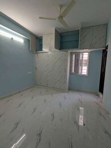Room in 1 BHK Apartment at Kondapur – for Rent