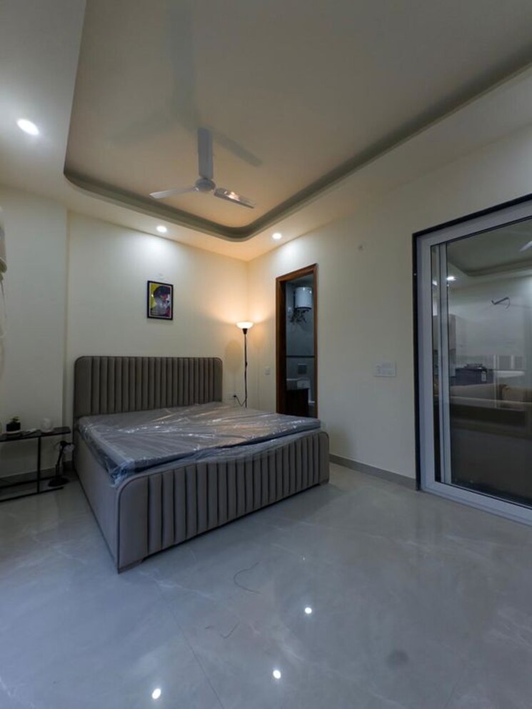 Bedroom, sector 55 1 Bedroom 900 Sq.Ft. Builder Floor In Sector 55 Gurgaon 9918510