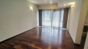 Room in 4 BHK Apartment at Prestige White Meadows, Whitefield – for Rent