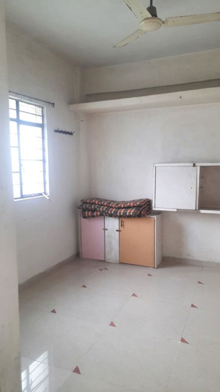 Room, karve nagar 1 RK 110 Sq.Ft. Villa In Karve Nagar Pune 9924718