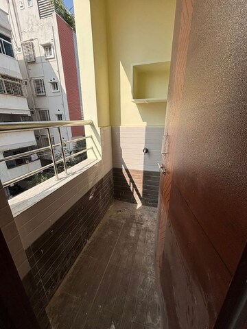 Balcony in 1 BHK Apartment at Kondapur – for Rent