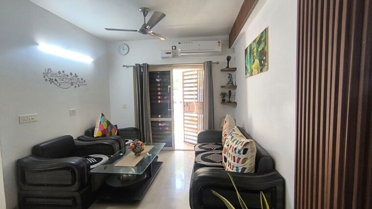 Living Room, bptp-park-81 3 Bedroom 1435 Sq.Ft. Apartment In Sector 81 Faridabad 9924720