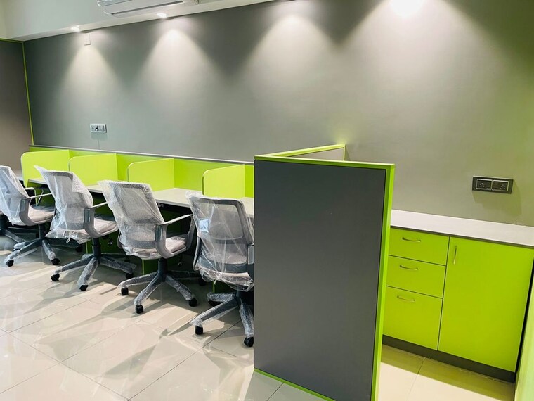 Team Area, science city Commercial Office Space 914 Sq.Ft. In Science City Ahmedabad 9924712