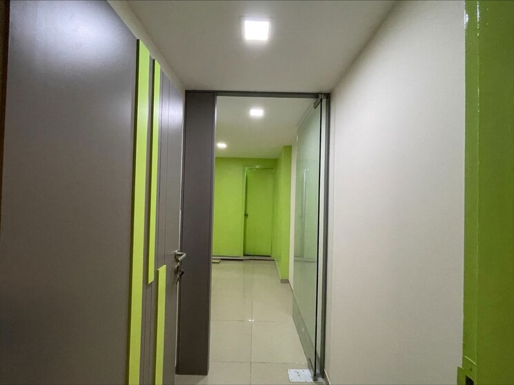 undefined, science city Commercial Office Space 914 Sq.Ft. In Science City Ahmedabad 9924712