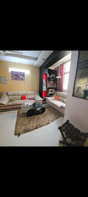 Master Bedroom in 2.5 BHK Apartment at Prateek Wisteria, Sector 77 – for Rent