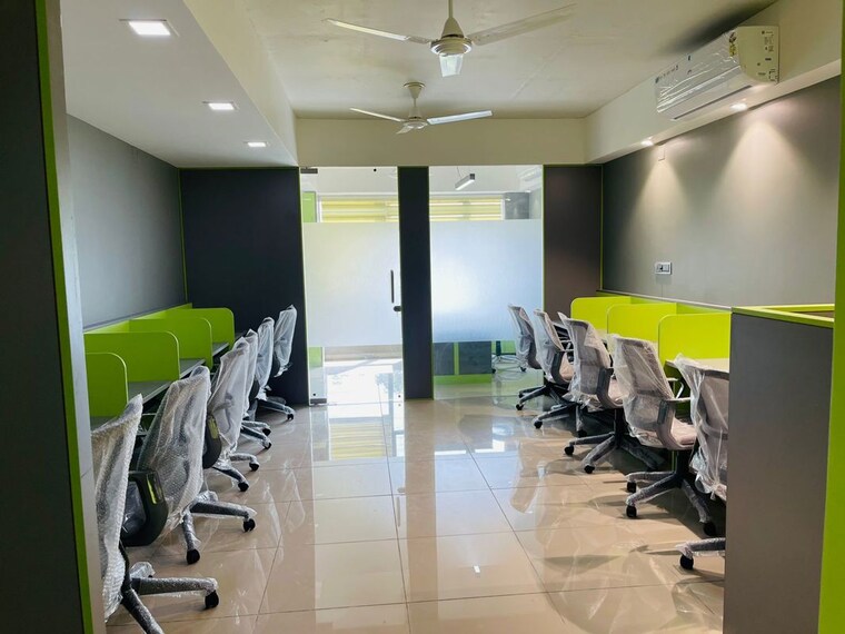 Team Area, science city Commercial Office Space 914 Sq.Ft. In Science City Ahmedabad 9924732