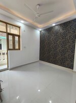 3 BHK + Extra Room 900 Sq.Ft. Builder Floor in Govindpuri