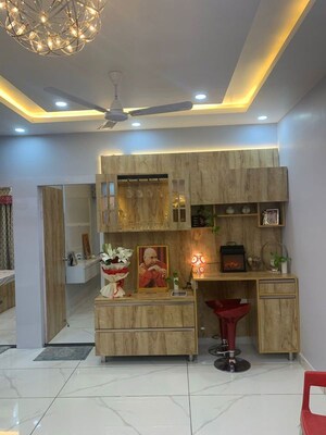 Room in 2 BHK Apartment at Sector 35 – for Rent