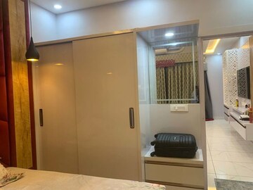 Room in 2 BHK Apartment at Sector 35 – for Rent