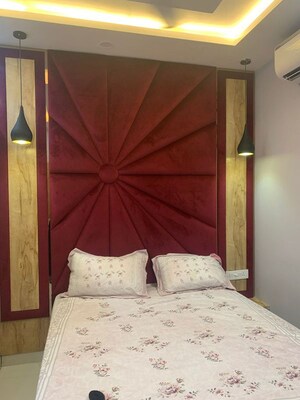 Bedroom in 2 BHK Apartment at Sector 35 – for Rent