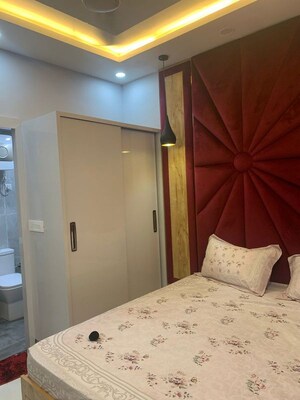 Bedroom in 2 BHK Apartment at Sector 35 – for Rent