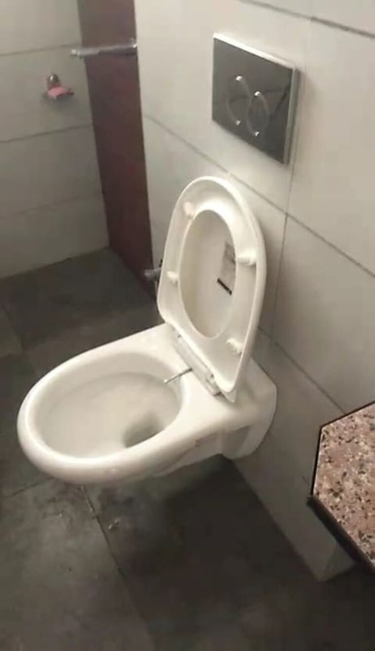 Bathroom, sector 29 2 Bedroom 123 Sq.Yd. Apartment In Sector 29 Karnal 9641531