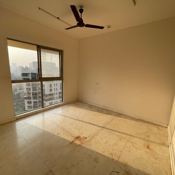 Room in 2.5 BHK Apartment at Lodha Bel Air, Br Nagar – for Rent