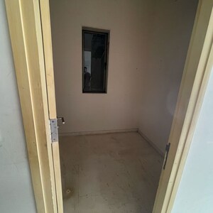 Room in 2.5 BHK Apartment at Lodha Bel Air, Br Nagar – for Rent