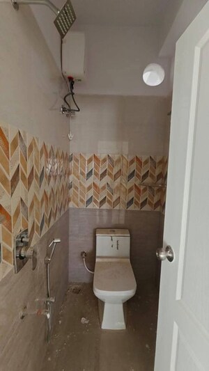 Bathroom in 1 BHK Apartment at Kondapur – for Rent
