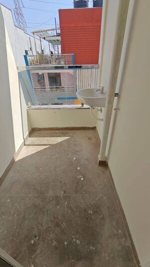 Balcony in 1 BHK Apartment at Kondapur – for Rent
