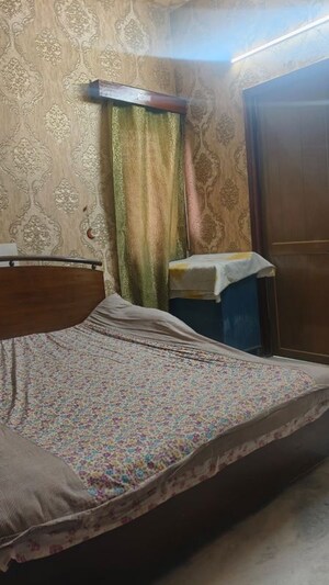 Bedroom in 2 BHK Builder Floor at Chittaranjan Park – for Rent