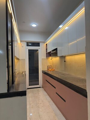 Kitchen in 2.5 BHK Builder Floor at M3M Soulitude, Sector 89 – for Sale