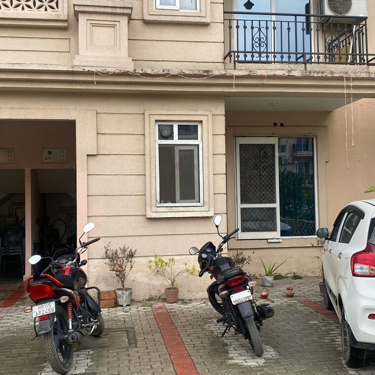 Parking, sector 35 2 Bedroom 1053 Sq.Ft. Apartment In Sector 35 Karnal 9441254