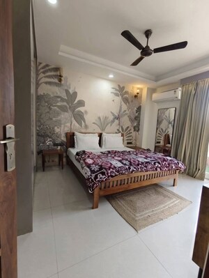 Bedroom in 3 BHK Builder Floor at Saket – for Rent