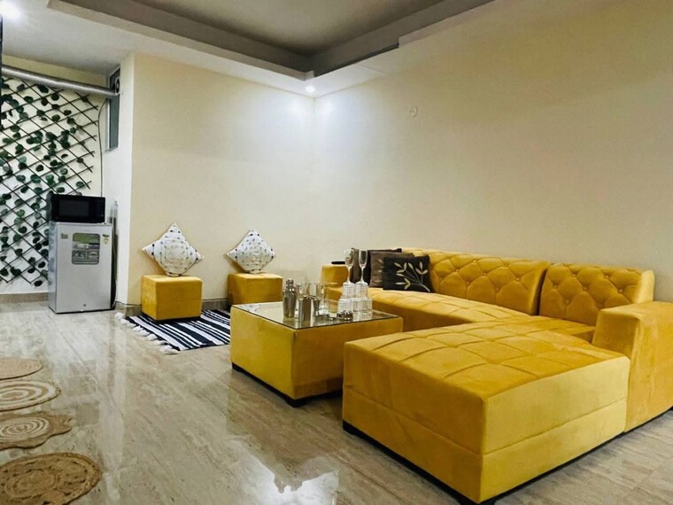 Living Room, saket 2 Bedroom 850 Sq.Ft. Builder Floor In Saket Delhi 9875532