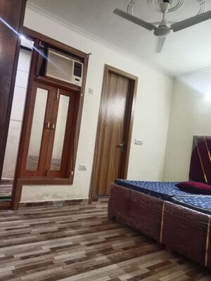 Bedroom in 1 BHK Builder Floor at Neb Sarai – for Rent