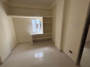 Room in 1 BHK Apartment at Kondapur – for Rent