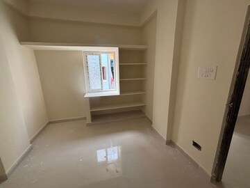 Room in 1 BHK Apartment at Kondapur – for Rent