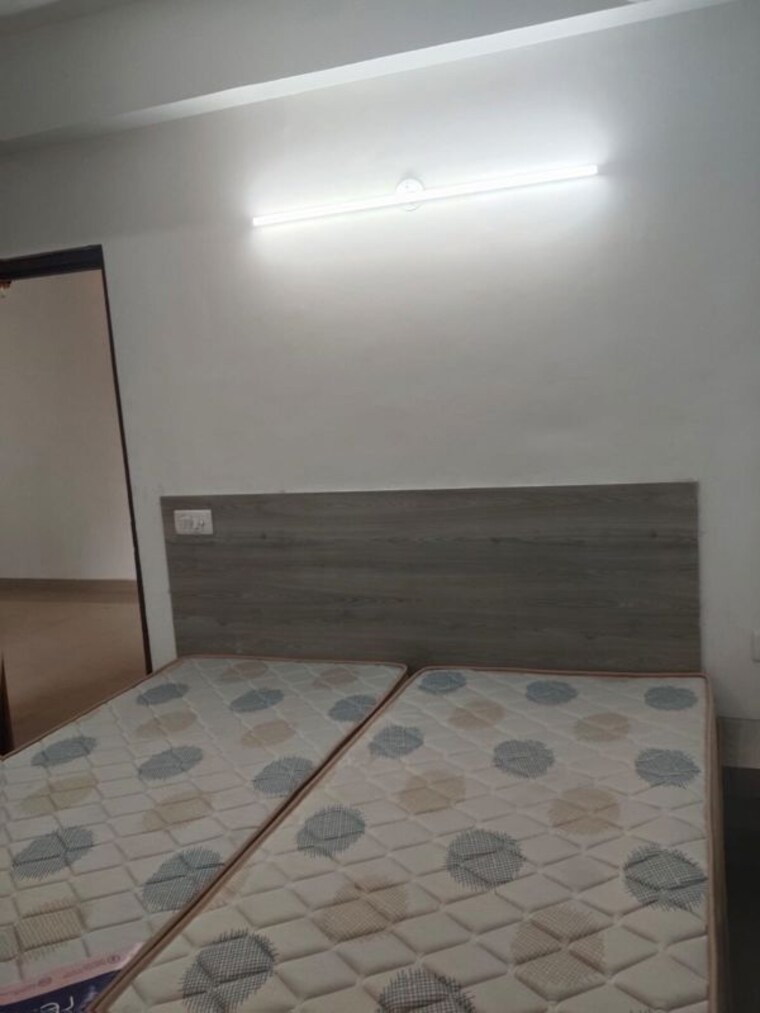 Room, suncity-avenue-76 2 Bedroom 635 Sq.Ft. Apartment In Sector 76 Gurgaon 9924813