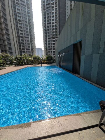 Swimming Pool in 2 BHK Apartment at Kalpataru Immensa, Kolshet Road – for Sale
