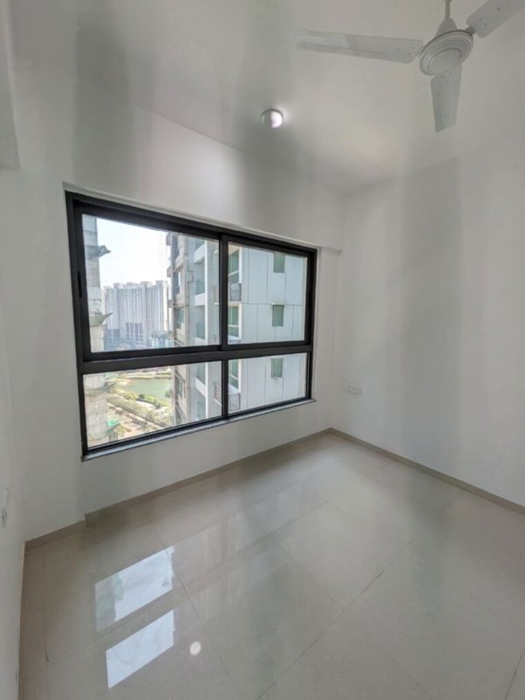 Room, kalpataru-immensa 2 Bedroom 599 Sq.Ft. Apartment In Kolshet Road Thane 9924825