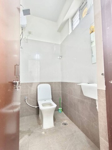 Bathroom in 1 BHK Apartment at Kondapur – for Rent